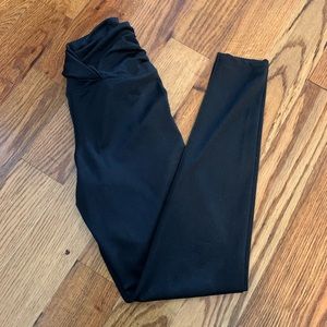 Beach Riot Twist Legging Shine